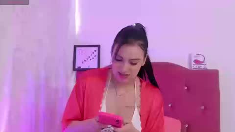 Nikii  online show from 18, 9, 2025