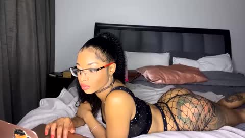 nikitalove104 online show from 16, 9, 2025