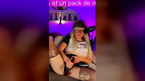Kitty Chatte online show from 4, 5, 2026