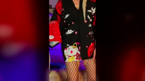 Kitty Chatte online show from 10, 5, 2026