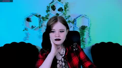 nikki_kiss_ online show from 15, 6, 2026