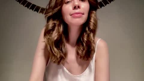 Snapshot of nikki_mi chatting on 5, 1, 2025 Nikki online show from 5, 1, 2025