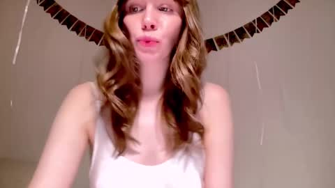 Snapshot of nikki_mi chatting on 3, 12, 2025 Nikki online show from 3, 12, 2025