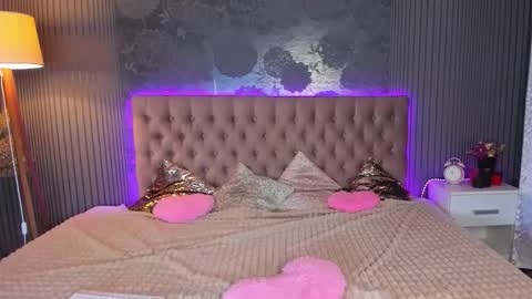 Nikki online show from 9, 9, 2025