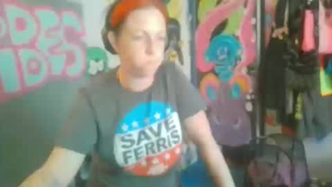 Snapshot of nikkietwotimes420 chatting on 12, 10, 2025 Nikkie online show from 12, 10, 2025