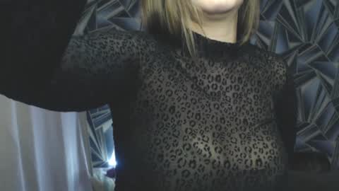 nikkikiss___ online show from 30, 3, 2026