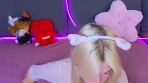 Snapshot of nikkisilk chatting on 26, 6, 2026 Stassy Krissy Aria Lina online show from 26, 6, 2026