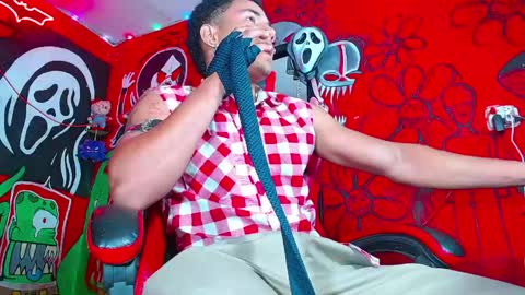 nikkithebeastx online show from 23, 4, 2026