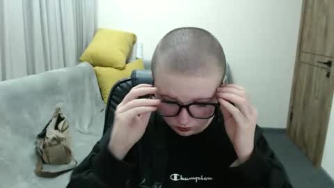 nikkysnow online show from 17, 9, 2025