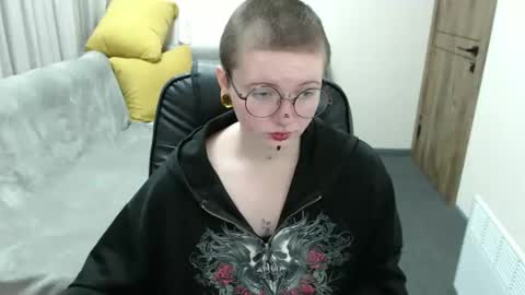 nikkysnow online show from 14, 10, 2025