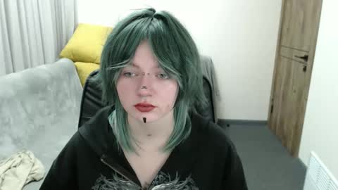 nikkysnow online show from 17, 10, 2025