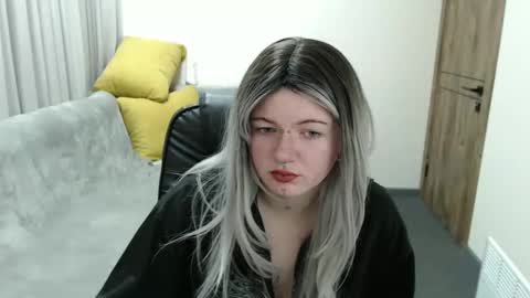 nikkysnow online show from 18, 10, 2025
