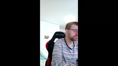 Snapshot of niklatus3987 chatting on 16, 1, 2026 niklatus3987 online show from 16, 1, 2026