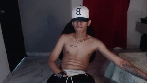 niklaus_wolf online show from 27, 9, 2025