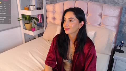 Snapshot of niko_robin chatting on 5, 2, 2025 Niko Robin online show from 5, 2, 2025