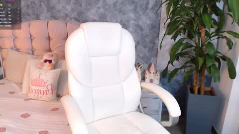 Snapshot of niko_robin chatting on 17, 2, 2025 Niko Robin online show from 17, 2, 2025