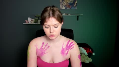 Snapshot of nikol_kitt chatting on 27, 1, 2025 Little Niko Help me reach my goals online show from 27, 1, 2025