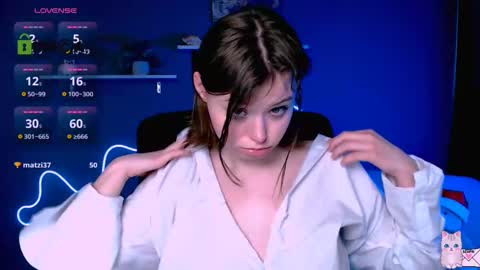 Snapshot of nikol_kitt chatting on 20, 2, 2025 Little Niko Help me reach my goals online show from 20, 2, 2025