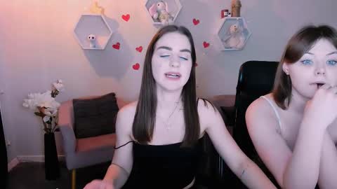 Snapshot of nikol_kitt chatting on 12, 3, 2025 Little Niko Help me reach my goals online show from 12, 3, 2025