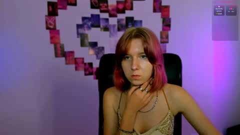 Snapshot of nikol_kitt chatting on 11, 6, 2026 Little Niko Help me reach my goals online show from 11, 6, 2026