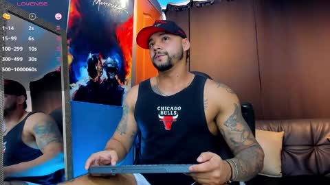 Snapshot of nikolahank1 chatting on 28, 12, 2024 Nikola Hank online show from 28, 12, 2024