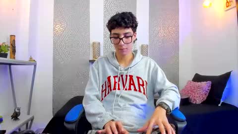    online show from 28, 2, 2025