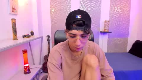    online show from 24, 11, 2025