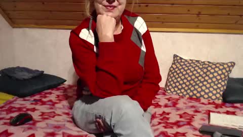 Snapshot of nikole111 chatting on 22, 12, 2024 Nikole1 online show from 22, 12, 2024