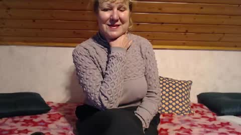 Snapshot of nikole111 chatting on 7, 1, 2025 Nikole1 online show from 7, 1, 2025