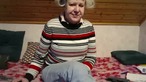 Snapshot of nikole111 chatting on 4, 2, 2025 Nikole1 online show from 4, 2, 2025