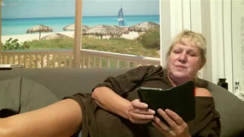 Snapshot of nikole111 chatting on 12, 2, 2025 Nikole1 online show from 12, 2, 2025