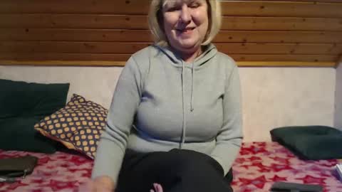 Snapshot of nikole111 chatting on 14, 2, 2025 Nikole1 online show from 14, 2, 2025