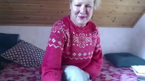 Snapshot of nikole111 chatting on 18, 2, 2025 Nikole1 online show from 18, 2, 2025