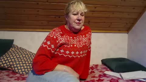 Snapshot of nikole111 chatting on 18, 2, 2025 Nikole1 online show from 18, 2, 2025