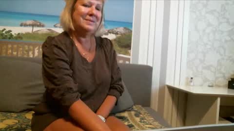 Snapshot of nikole111 chatting on 1, 10, 2025 Nikole1 online show from 1, 10, 2025