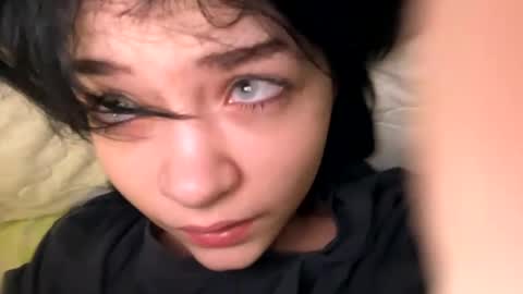 Snapshot of nikoli_naw chatting on 7, 1, 2025 nikoli_naw online show from 7, 1, 2025