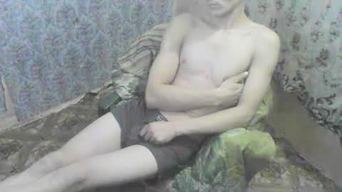 Snapshot of nikolos22 chatting on 4, 1, 2025 nikolos22 online show from 4, 1, 2025