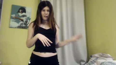 Snapshot of nikoltravel chatting on 6, 2, 2025 Nikol online show from 6, 2, 2025