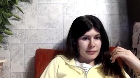 Snapshot of nikoltravel chatting on 26, 10, 2025 Nikol online show from 26, 10, 2025