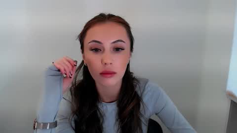 Snapshot of nikonara_ chatting on 11, 10, 2025 nikonara_ online show from 11, 10, 2025
