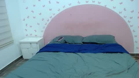 Snapshot of nila_kaia chatting on 24, 11, 2025 nila online show from 24, 11, 2025