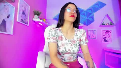 Snapshot of nina__dixon chatting on 23, 1, 2025 Nina online show from 23, 1, 2025