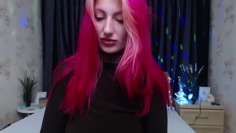 Nina online show from 6, 11, 2025