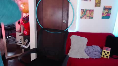 nina online show from 22, 1, 2025