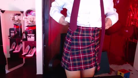 nina online show from 16, 2, 2025