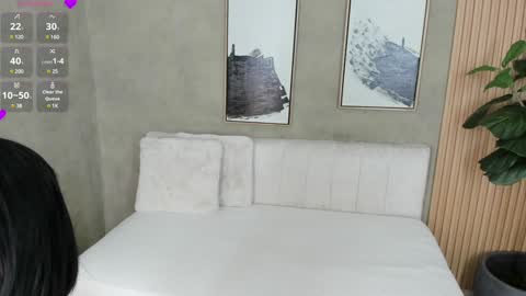 NINA online show from 8, 1, 2025