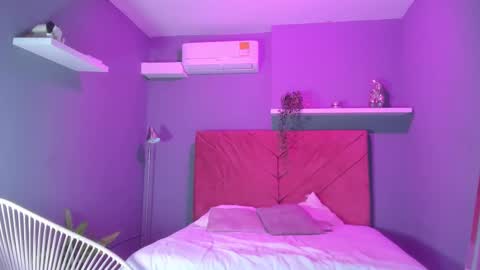 Nina online show from 27, 2, 2026