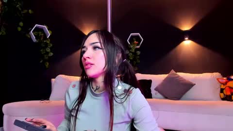 Snapshot of ninadanger chatting on 5, 3, 2025 Heyyy guys Im Ninas crazy online show from 5, 3, 2025