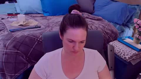 Nina Jaymes online show from 18, 9, 2025