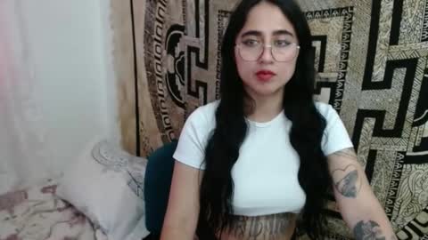 N I N A online show from 20, 12, 2024